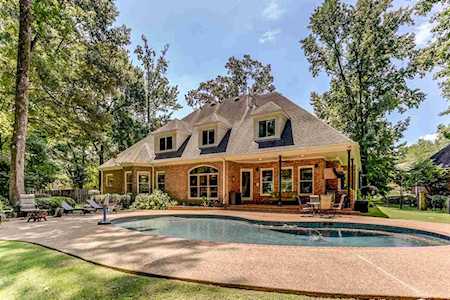 3454 Manor Grove Cv Collierville, TN 38017