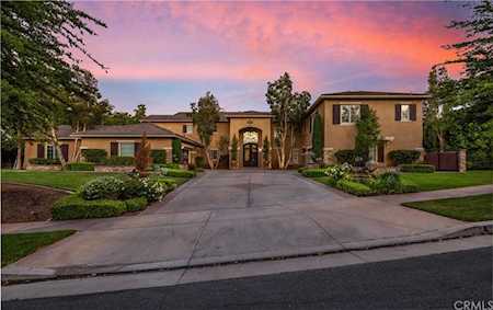 3945 Shady Ridge Drive Corona, CA 92881