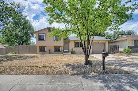 2594 Gina Drive Colorado Springs, CO 80916