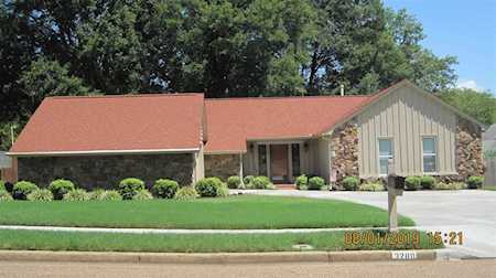 3280 Court St Bartlett, TN 38134