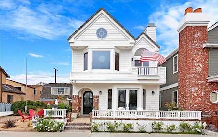 319 Apolena Avenue Newport Beach, CA 92662