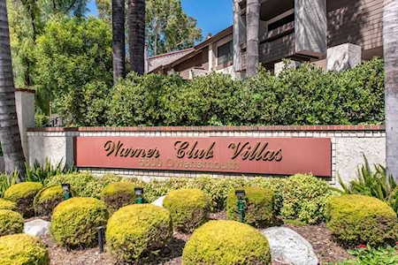 5800 Owensmouth Avenue #31 Woodland Hills, CA 91367