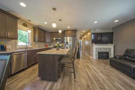 2094 Nokomis Avenue Saint Paul, MN 55119
