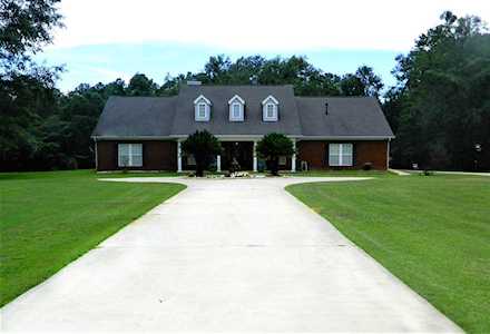 4028 Logans Run Tallahassee, FL 32309