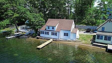 Lake Archer Homes For Sale in Wrentham - Wrentham MA Homes and ...