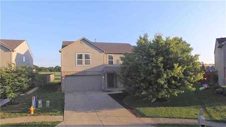 1313 Brook Court Danville, IN 46122