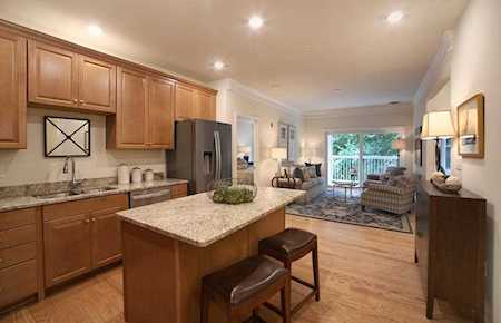 22 Farmstead Lane #406 Sudbury, MA 01776