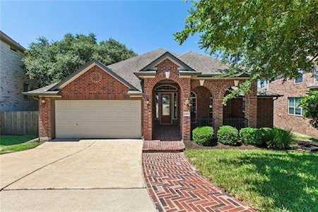 8213 Cobblestone Austin, TX 78735