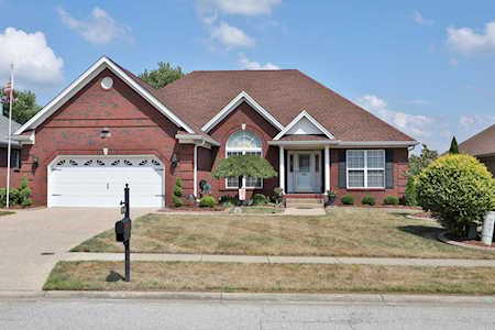 7915 Windgate Dr Louisville, KY 40291