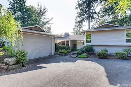 4651 151st Ct SE Bellevue, WA 98006
