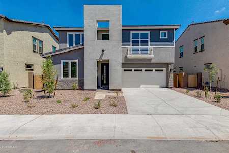 272 E Lantana Drive Chandler, AZ 85286