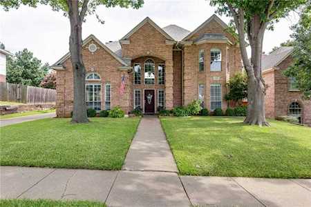 2153 Idlewood Drive Grapevine, TX 76051
