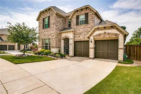 4704 Cabernet Circle Colleyville, TX 76034