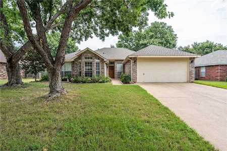 2129 Wedgewood Drive Grapevine, TX 76051