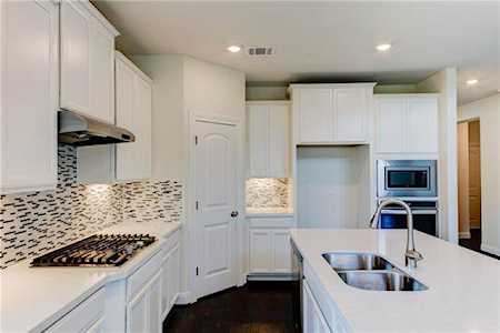 5405 Castana Bnd Austin, TX 78738