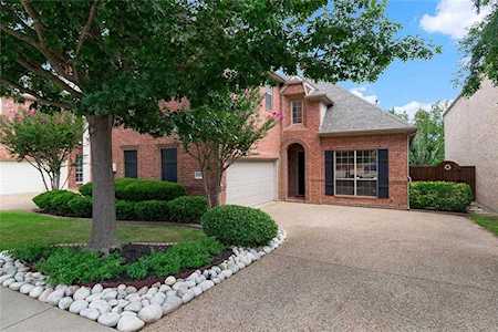 6913 Admirals Cove Court Plano, TX 75093