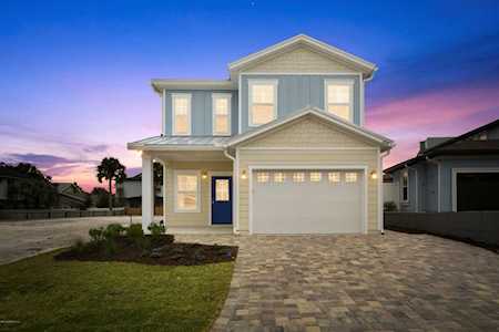 225 Bowles St Neptune Beach, FL 32266