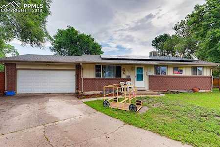 1447 Moffat Circle Colorado Springs, CO 80909