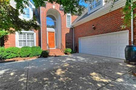 5638 Fairway View Dr Charlotte, NC 28277