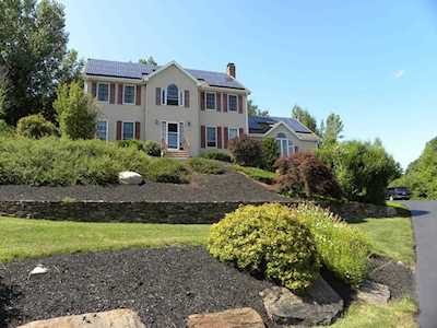 17 Deer Run Charlton, MA 01507