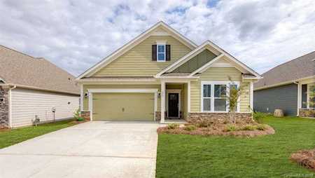 126 E Northstone Rd Mooresville, NC 28115