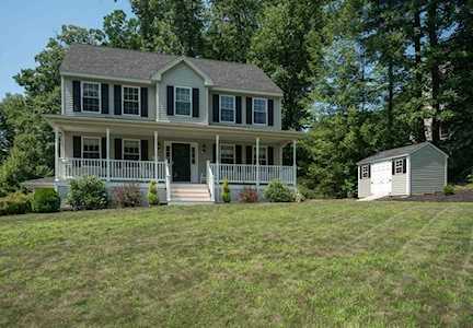 6 Lydia Lane Clinton, MA 01510