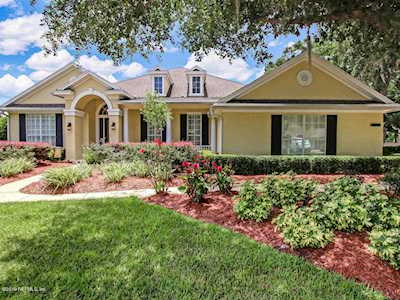 13766 Saxon Lake Dr Jacksonville, FL 32225