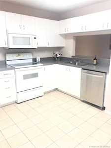10978 Mainsail Dr #10978 Cooper City, FL 33026