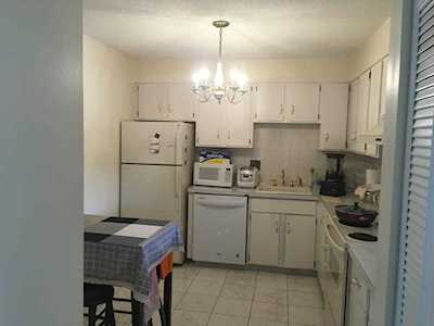 2 Summit Drive #51 Reading, MA 01867