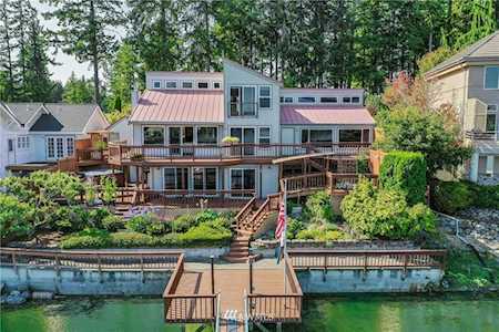 295 Shorewood Ct Fox Island, WA 98333