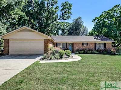 121 Chatsworth Rd Savannah, GA 31410