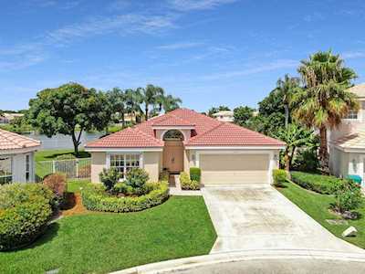 7279 Norwich Lane Boynton Beach, FL 33436