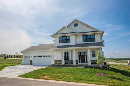 5837 Holstein Ct Westport, WI 53597