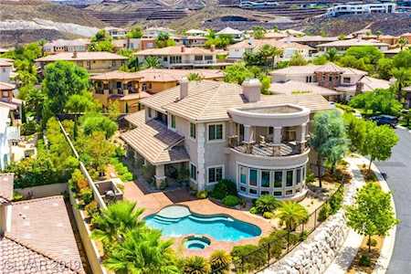768 Dibasio Ct Henderson, NV 89012
