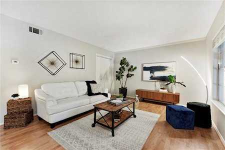 7801 Shoal Creek Blvd #250 Austin, TX 78757