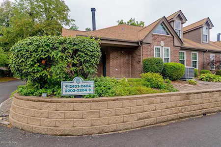 2202 Eastbridge Ct Louisville, KY 40223
