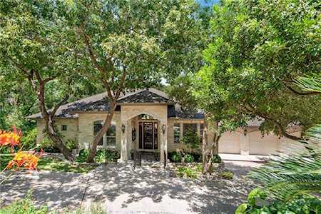 5700 Raindrop Cv Austin, TX 78759