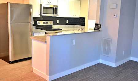 2132 W Glenrosa Avenue #85C Phoenix, AZ 85015