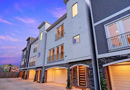 608 W 28th St Houston, TX 77008