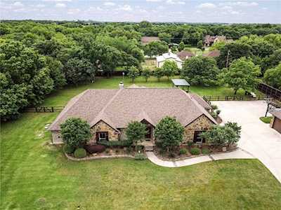 2060 Britt Drive Argyle, TX 76226