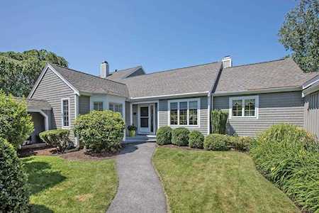 10 Floret Circle Hingham, MA 02043