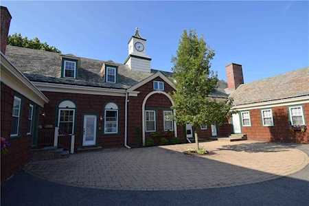 24 Phelps RD, Unit#B #B Middletown, RI 02842