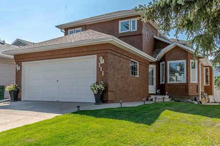 111 Macewan Ridge Close NW Calgary, AB T3k 3g6