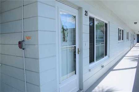 2381 Ecuadorian Way #21 Clearwater, FL 33763