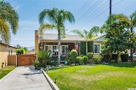 1640 W Kenneth Road Glendale, CA 91201