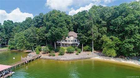 139 Hawks Point Dr Troutman, NC 28166