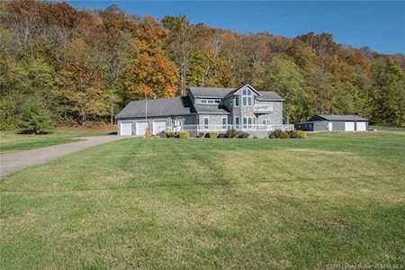 4611 Stoneview Drive Charlestown, IN 47111