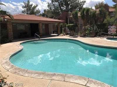 5576 Rochelle Ave #9D Las Vegas, NV 89103