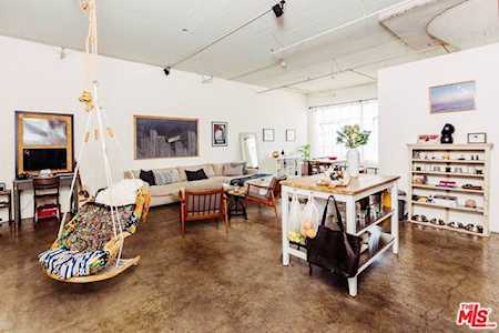 1855 Industrial Street #616 Los Angeles, CA 90021