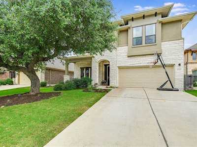 12212 Cardinal Flower Dr Austin, TX 78739